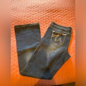 Maurice’s jeans boot cut 15/16 long.